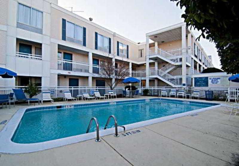 Days Inn By Wyndham Florence Near Civic Center מראה חיצוני תמונה
